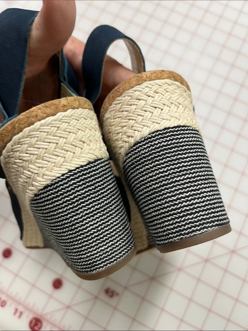CLARKS 